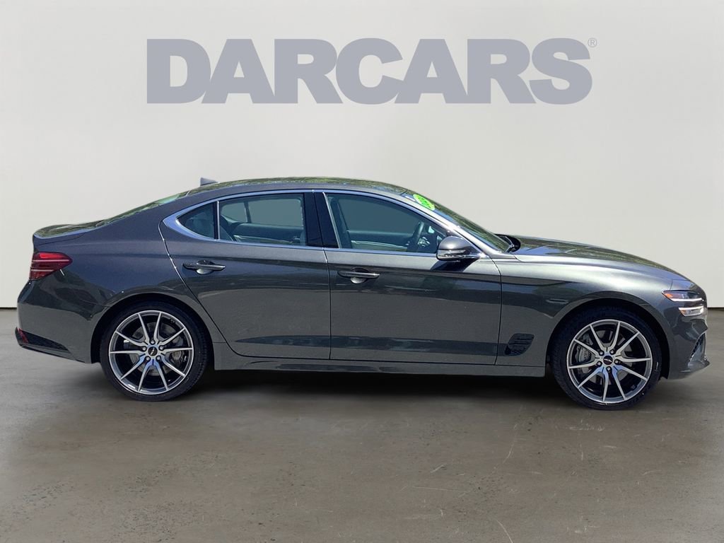 Used 2024 Genesis G70 2.5T AWD/4WD image 8