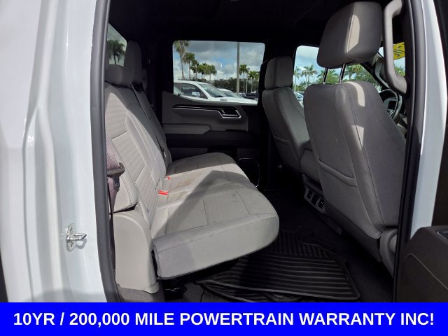 Used 2025 Chevrolet Silverado 1500 LT AWD/4WD image 15