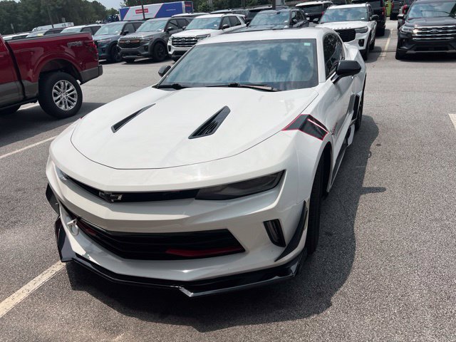 Used 2018 Chevrolet Camaro LT w/ Redline Edition RWD image 3