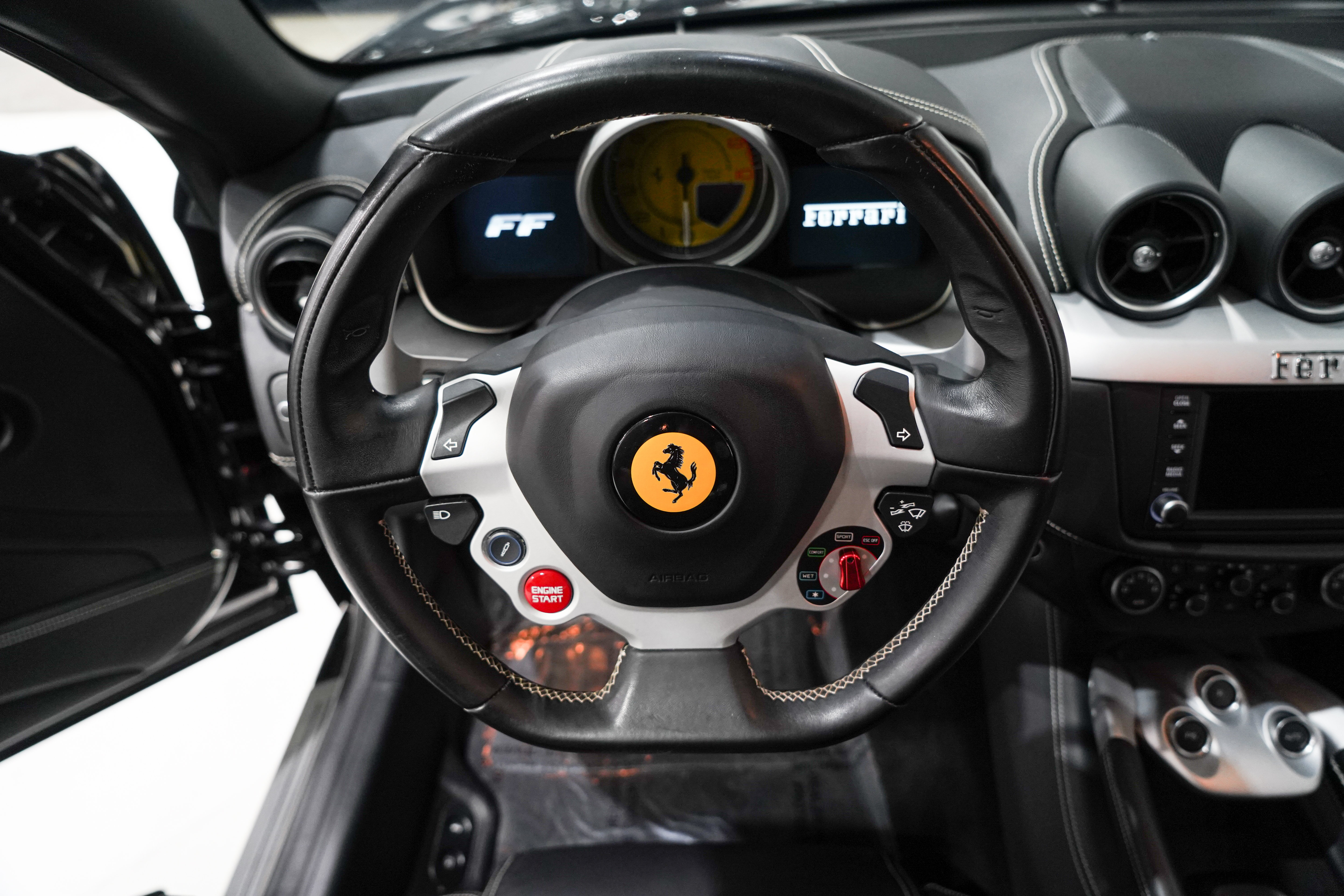 Used 2014 Ferrari FF AWD/4WD image 9