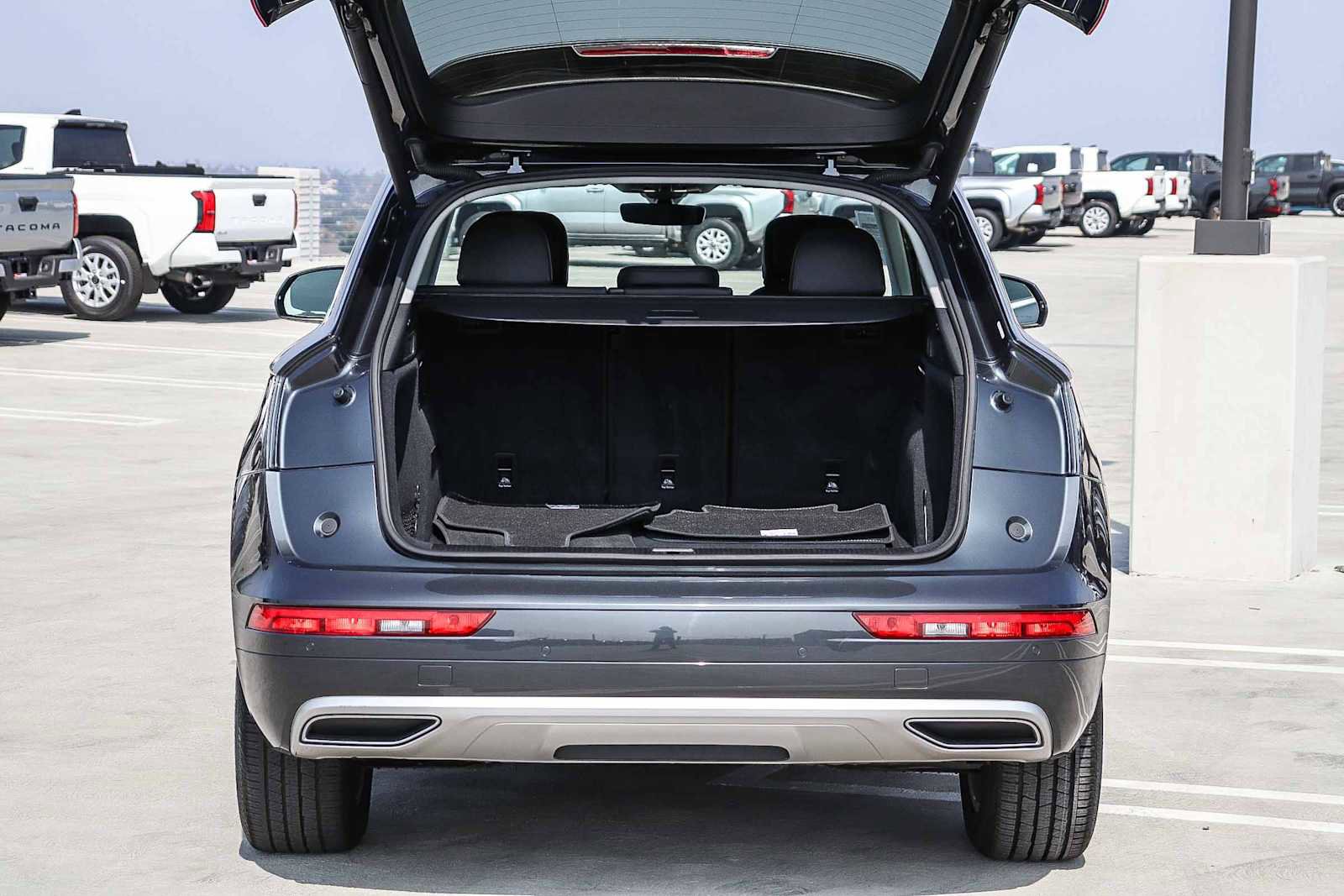 Used 2019 Audi Q5 2.0T Premium Plus w/ Premium Plus Package AWD/4WD image 38
