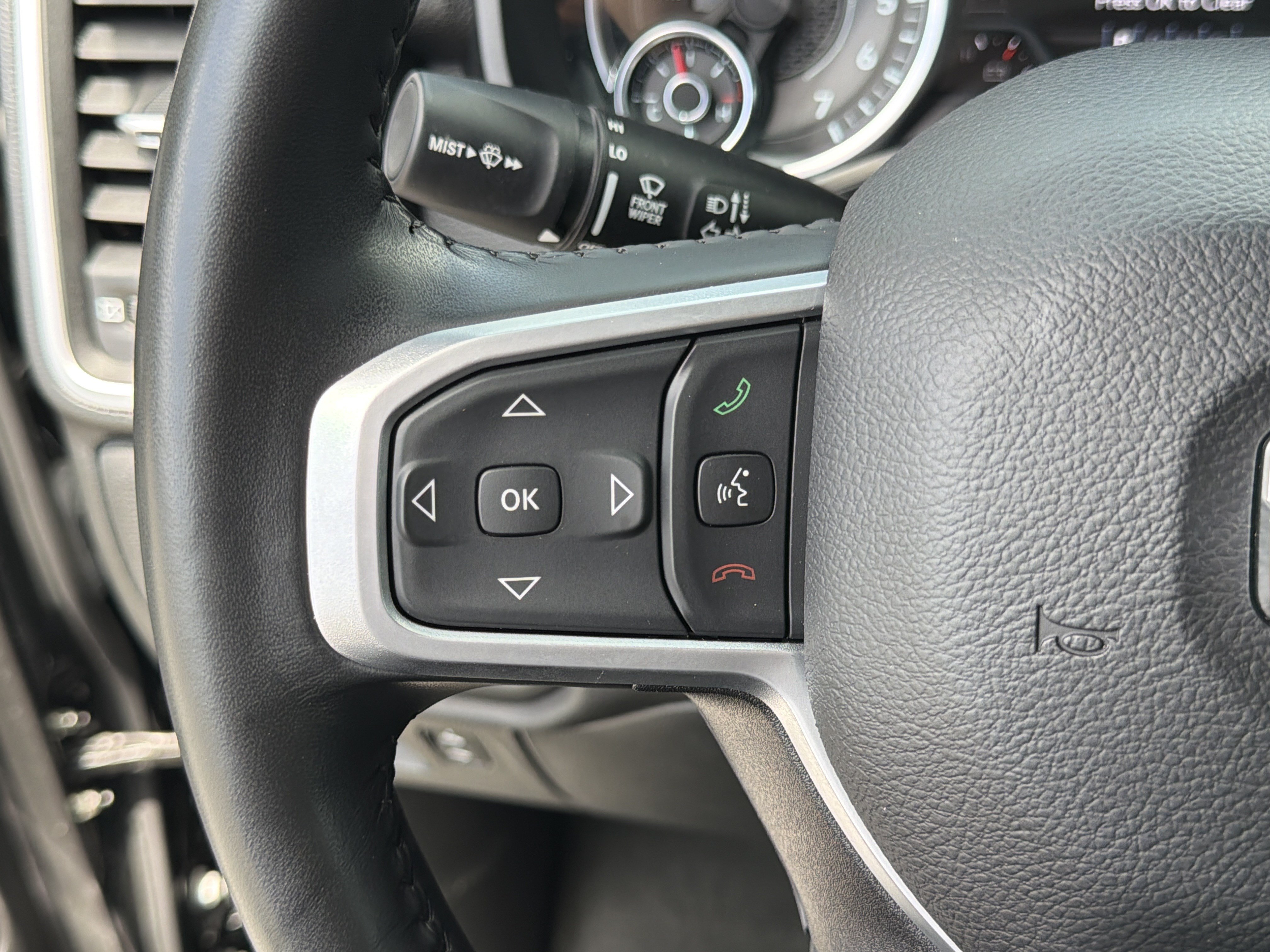 Used 2023 RAM 1500 Big Horn AWD/4WD image 29