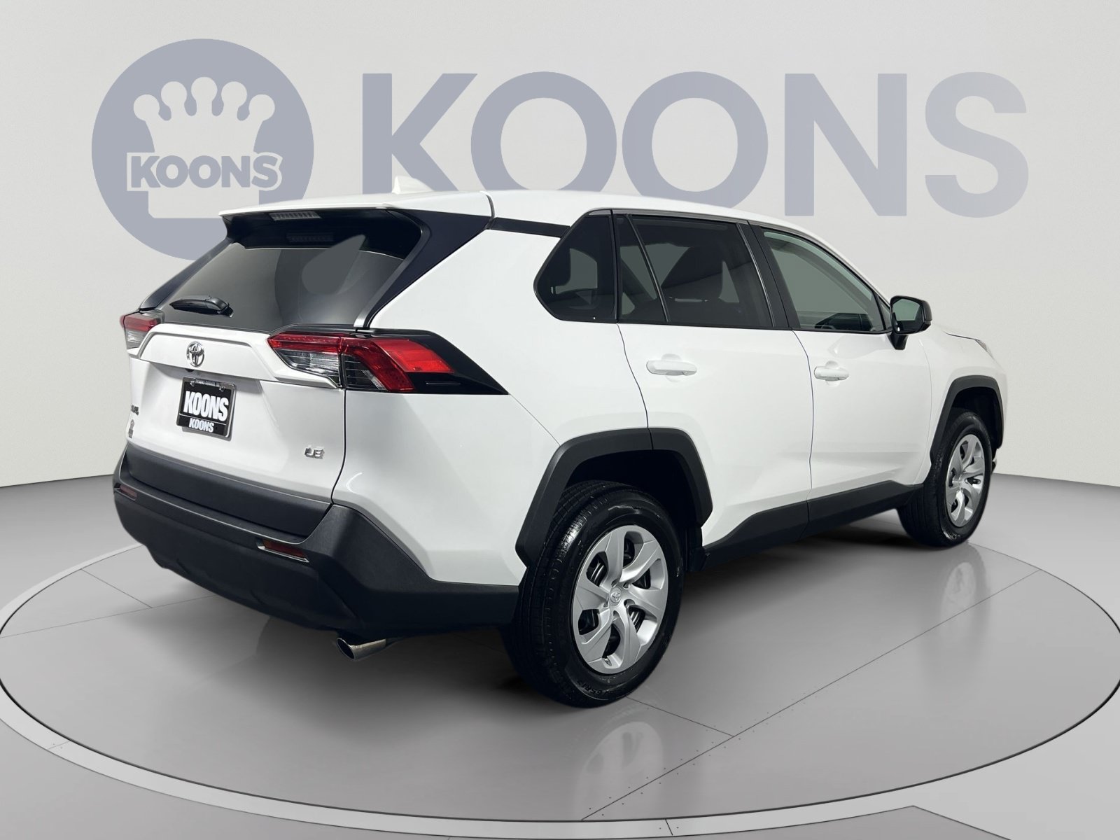 Used 2025 Toyota RAV4 LE FWD image 7