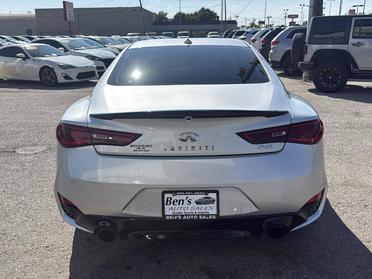 Used 2018 INFINITI Q60 3.0t Luxe w/ Sensory Package 3.0T Luxe RWD image 7