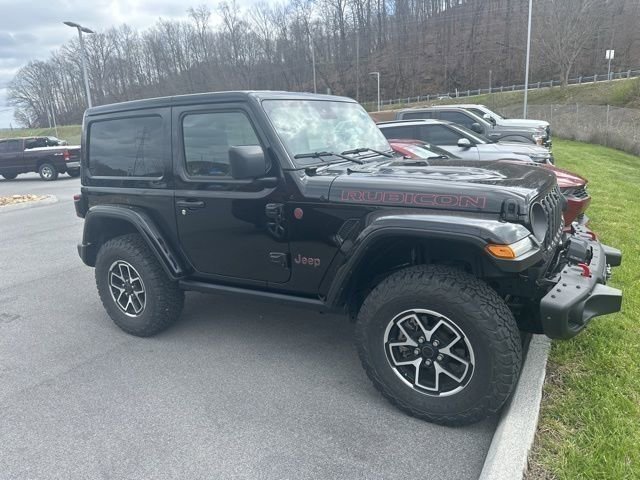 Used 2024 Jeep Wrangler Rubicon image 1