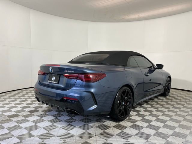 Used 2025 BMW 440i xDrive Convertible w/ Premium Package image 15