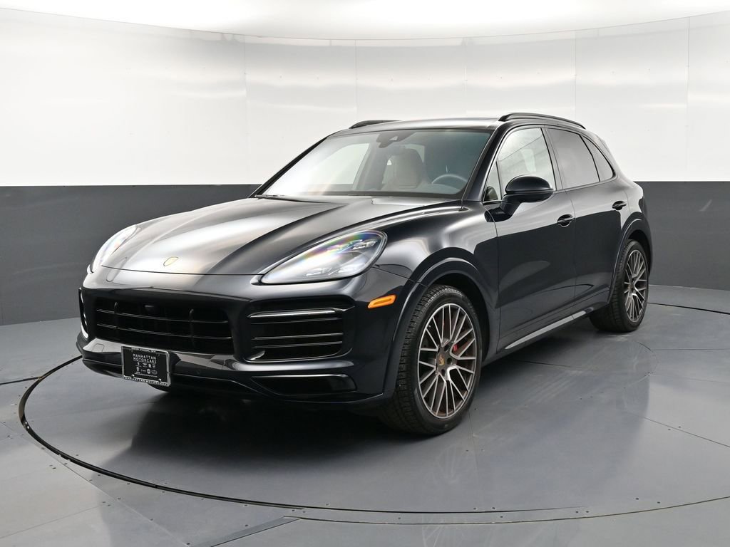 Certified 2023 Porsche Cayenne GTS AWD/4WD image 1