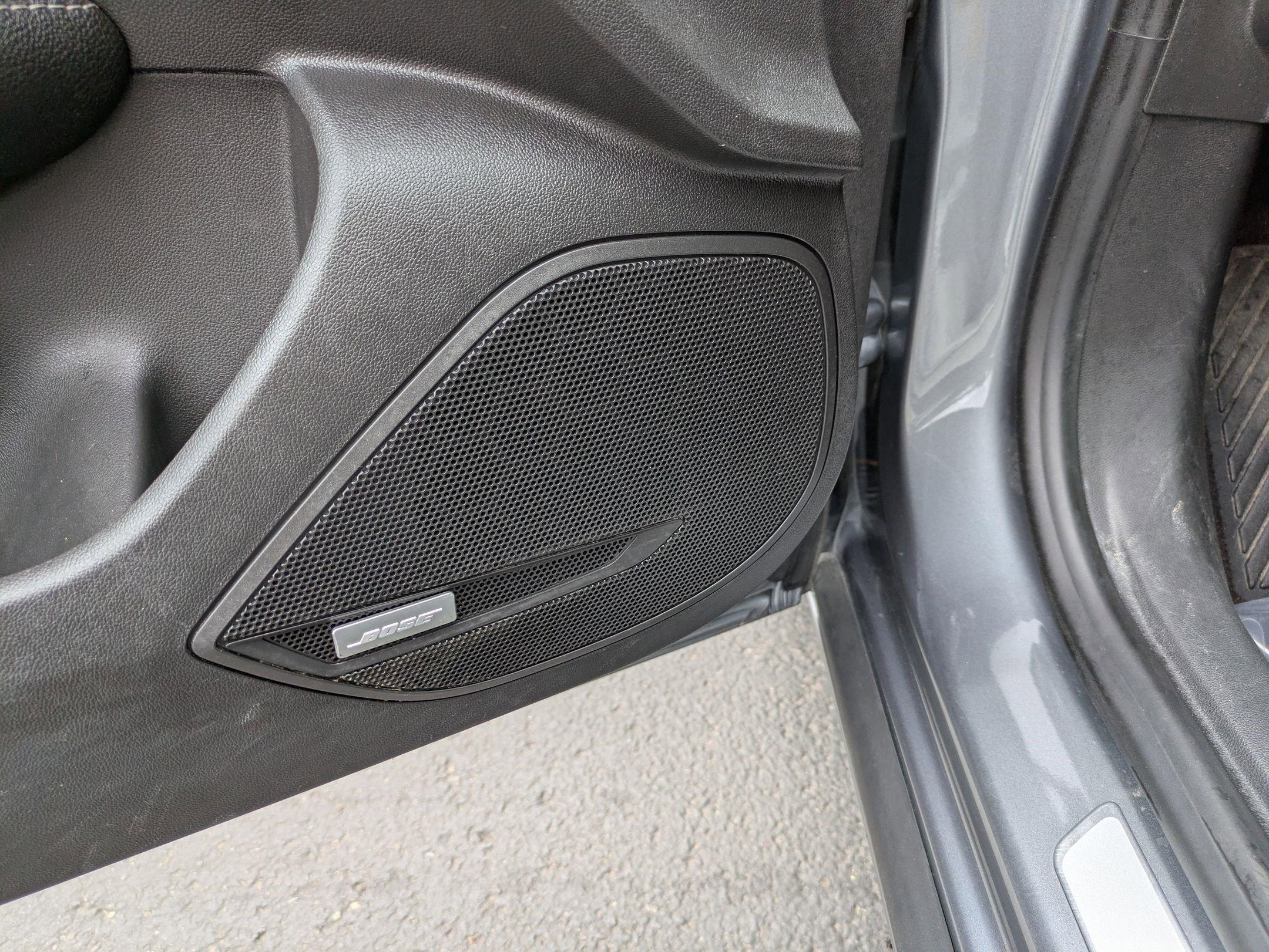 Used 2020 Buick Regal Avenir w/ Driver Confidence Package II image 13