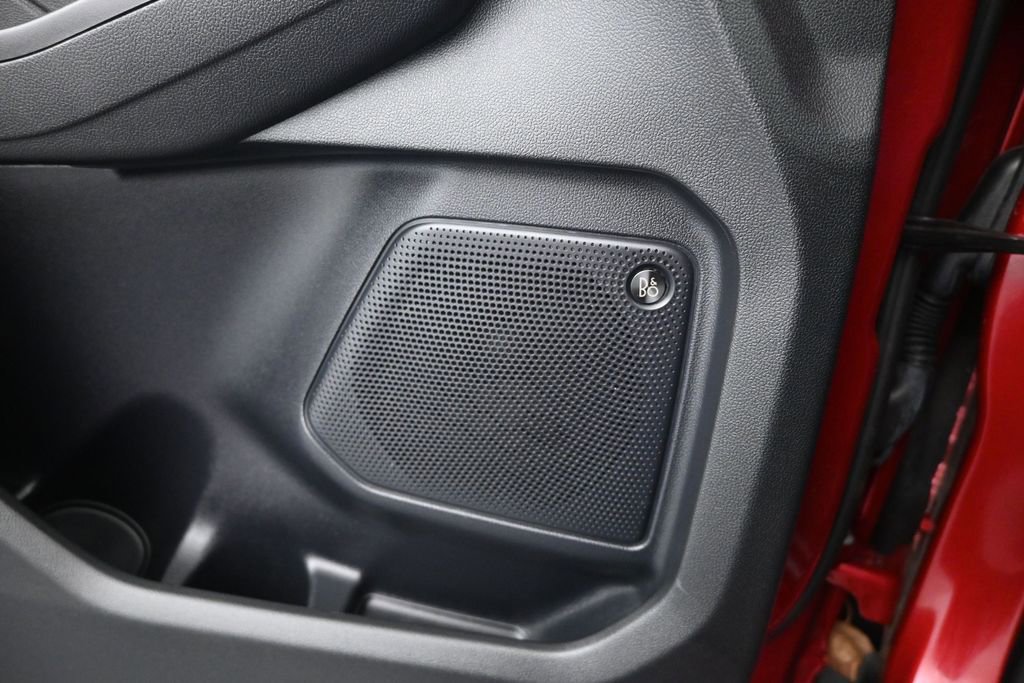 Used 2023 Ford Escape SE w/ PHEV Premium Package FWD image 18
