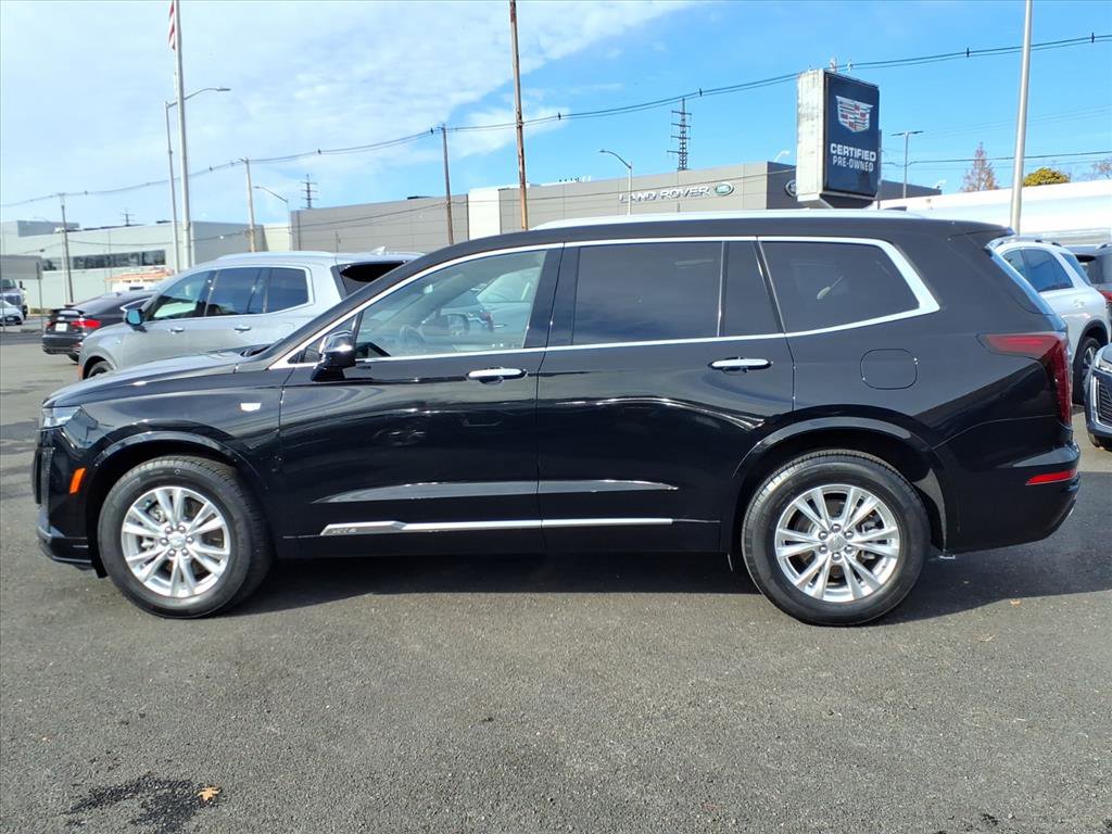 Certified 2022 Cadillac XT6 Luxury image 8
