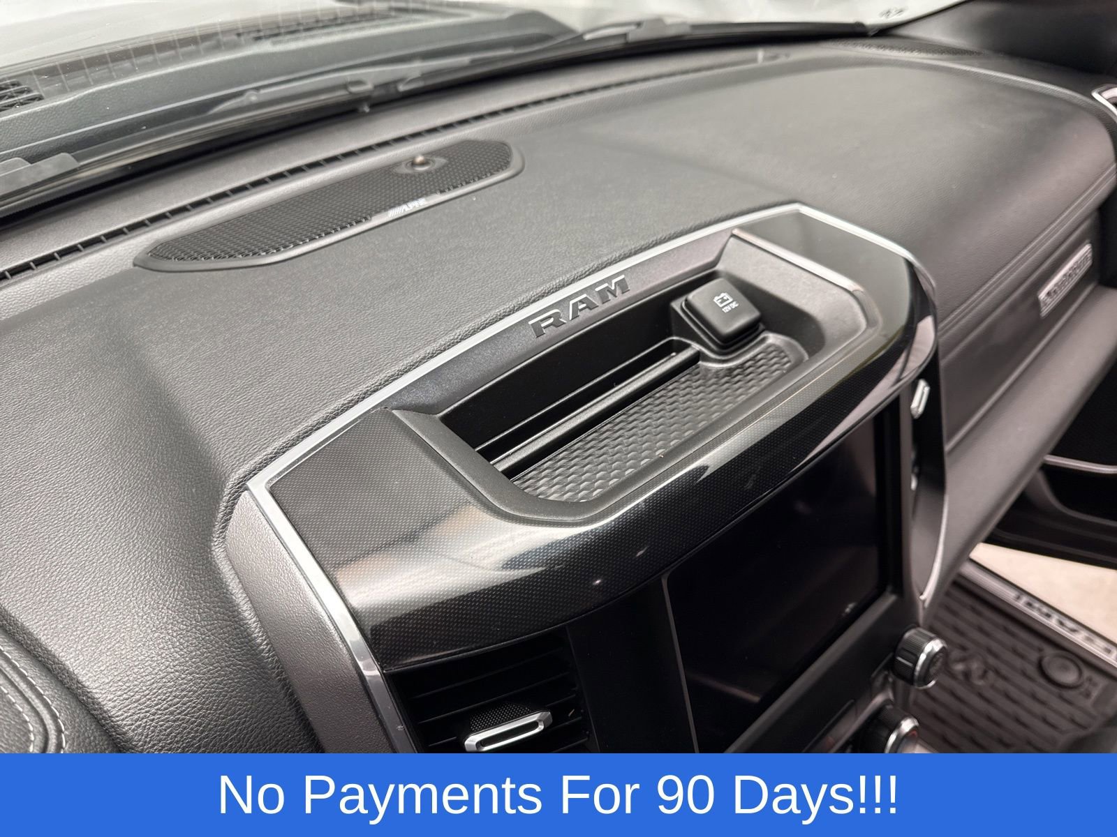 Used 2021 RAM 1500 Laramie w/ Sport Appearance Package image 21