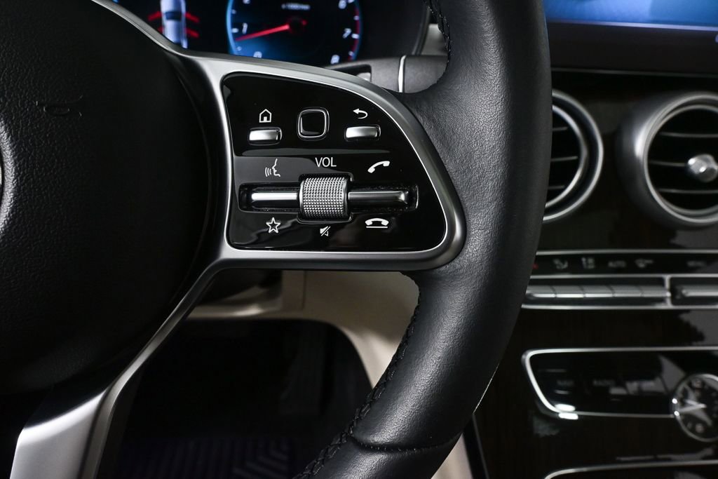 Used 2021 Mercedes-Benz C 300 Sedan image 11