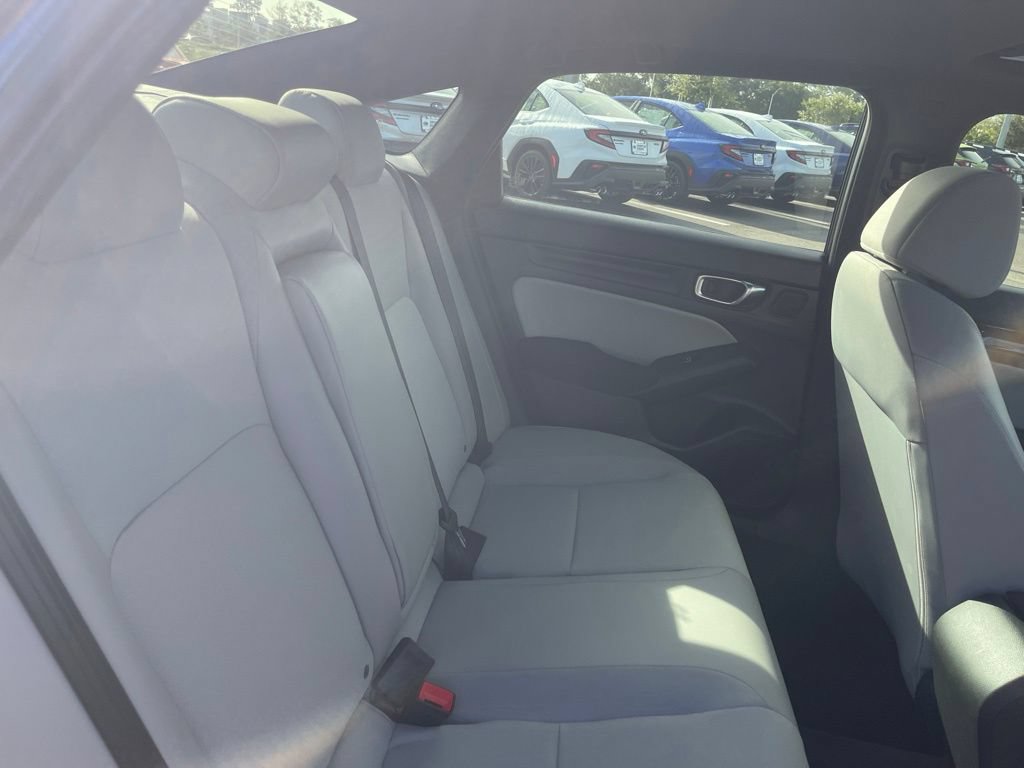 Used 2025 Honda Civic Sport image 33