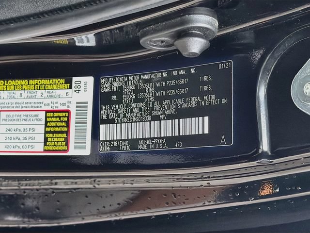 Used 2021 Toyota Sienna XLE FWD image 32