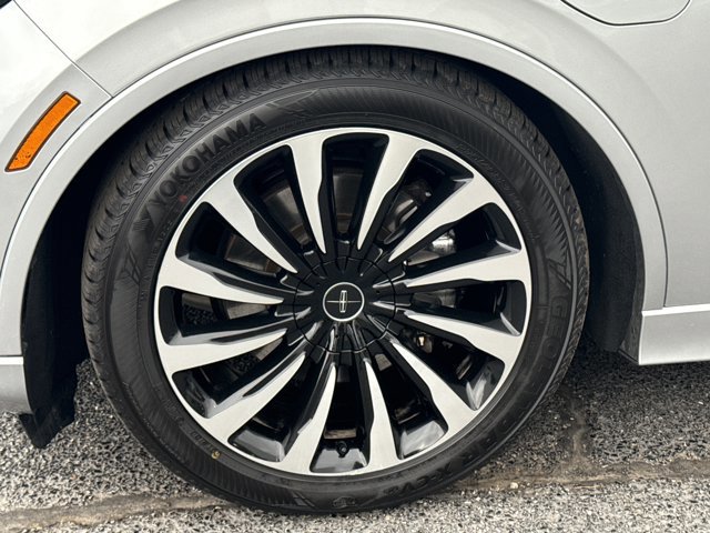 Used 2020 Lincoln Aviator Black Label Grand Touring image 17