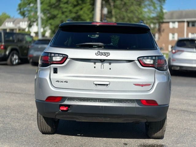 Used 2022 Jeep Compass Trailhawk w/ Trailhawk Elite Group AWD/4WD image 4