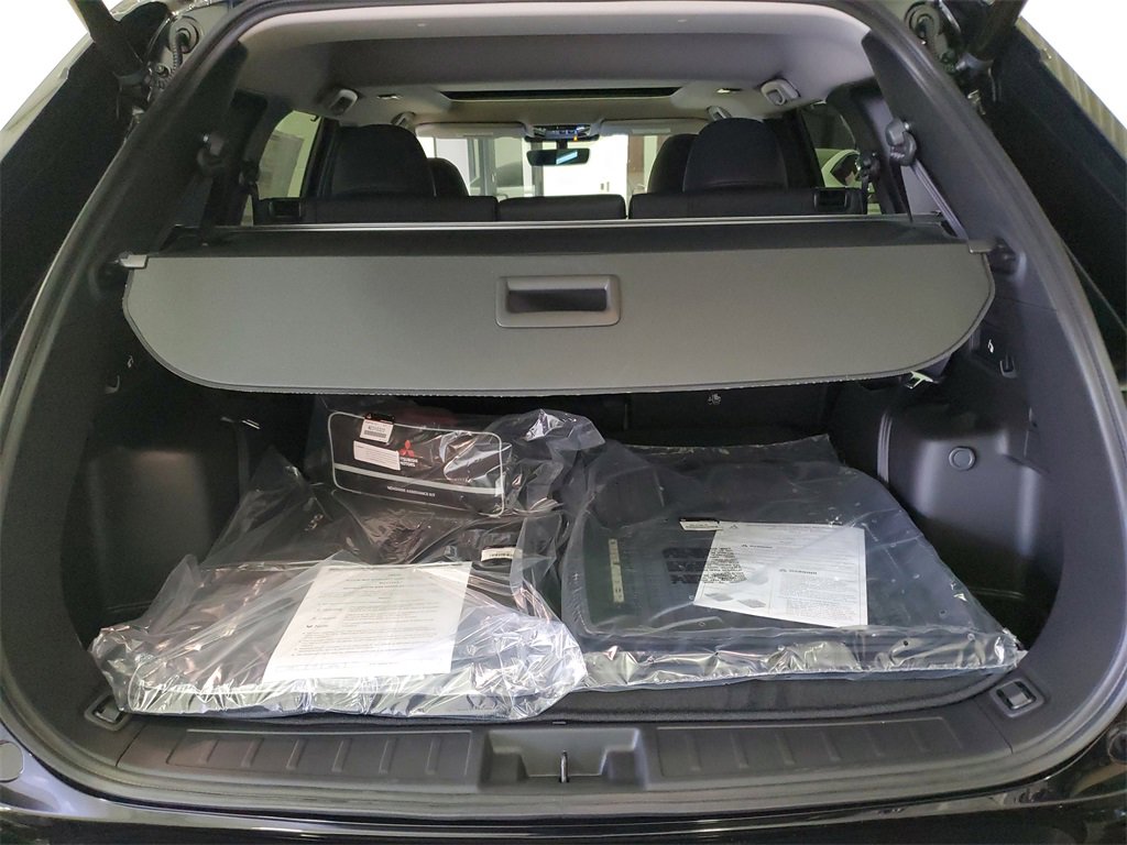 New 2025 Mitsubishi Outlander SEL image 8