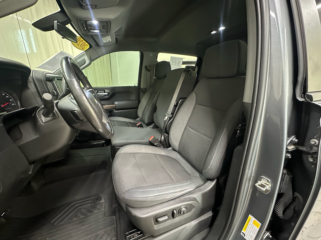 Used 2020 Chevrolet Silverado 1500 LT w/ All-Star Edition AWD/4WD image 26