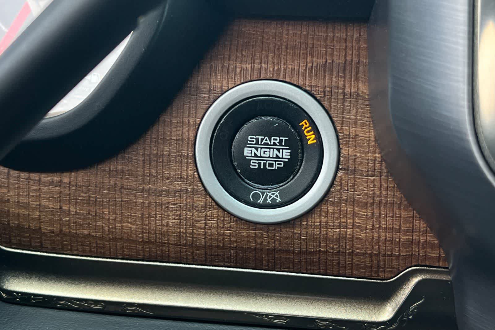 Used 2019 RAM 2500 Longhorn AWD/4WD image 24