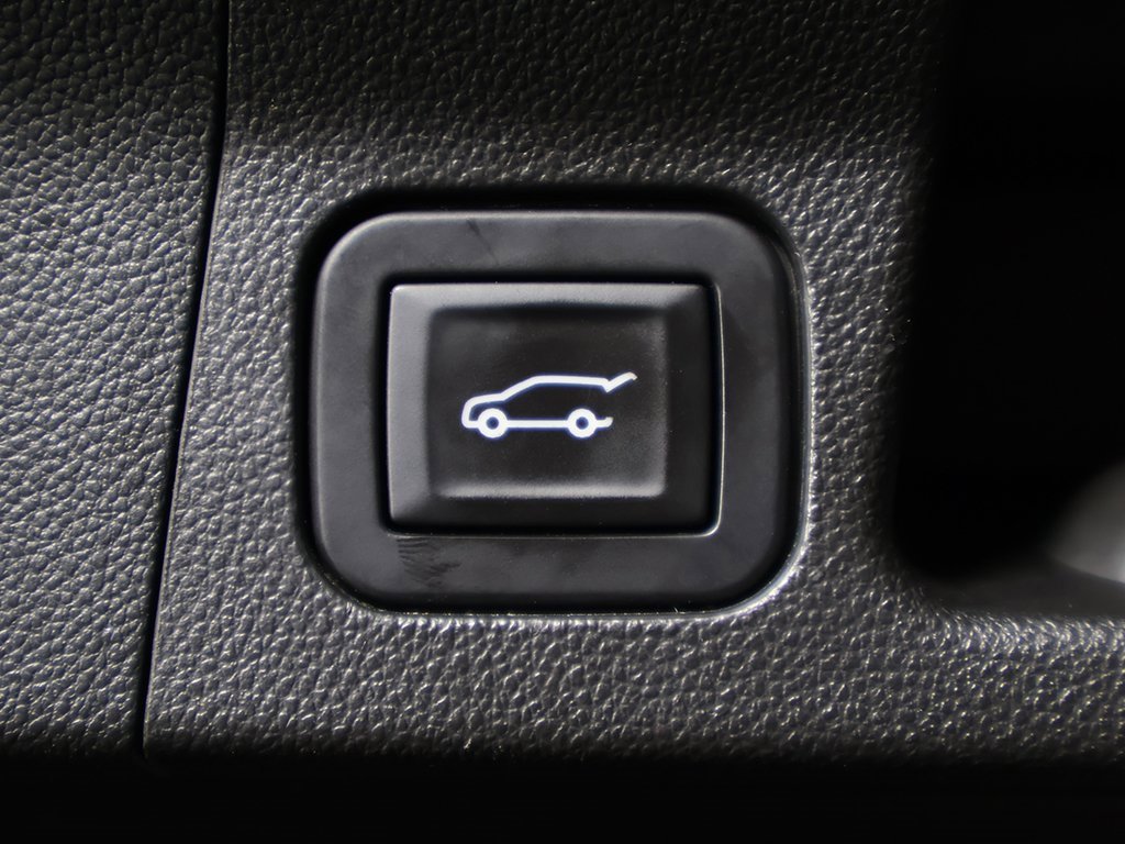 Used 2017 GMC Acadia SLE w/ Driver Alert Package I image 43