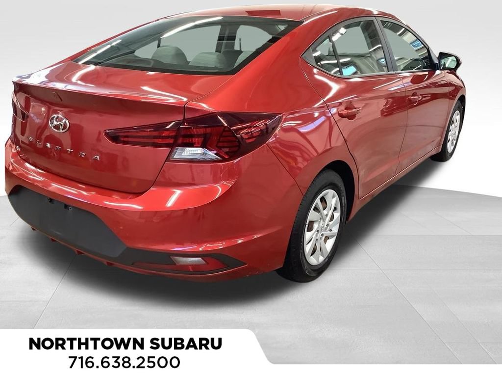 Used 2019 Hyundai Elantra SE FWD image 7