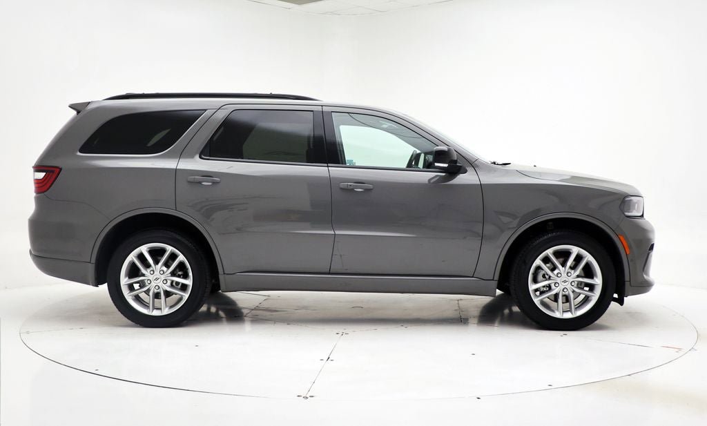 Used 2025 Dodge Durango GT image 3