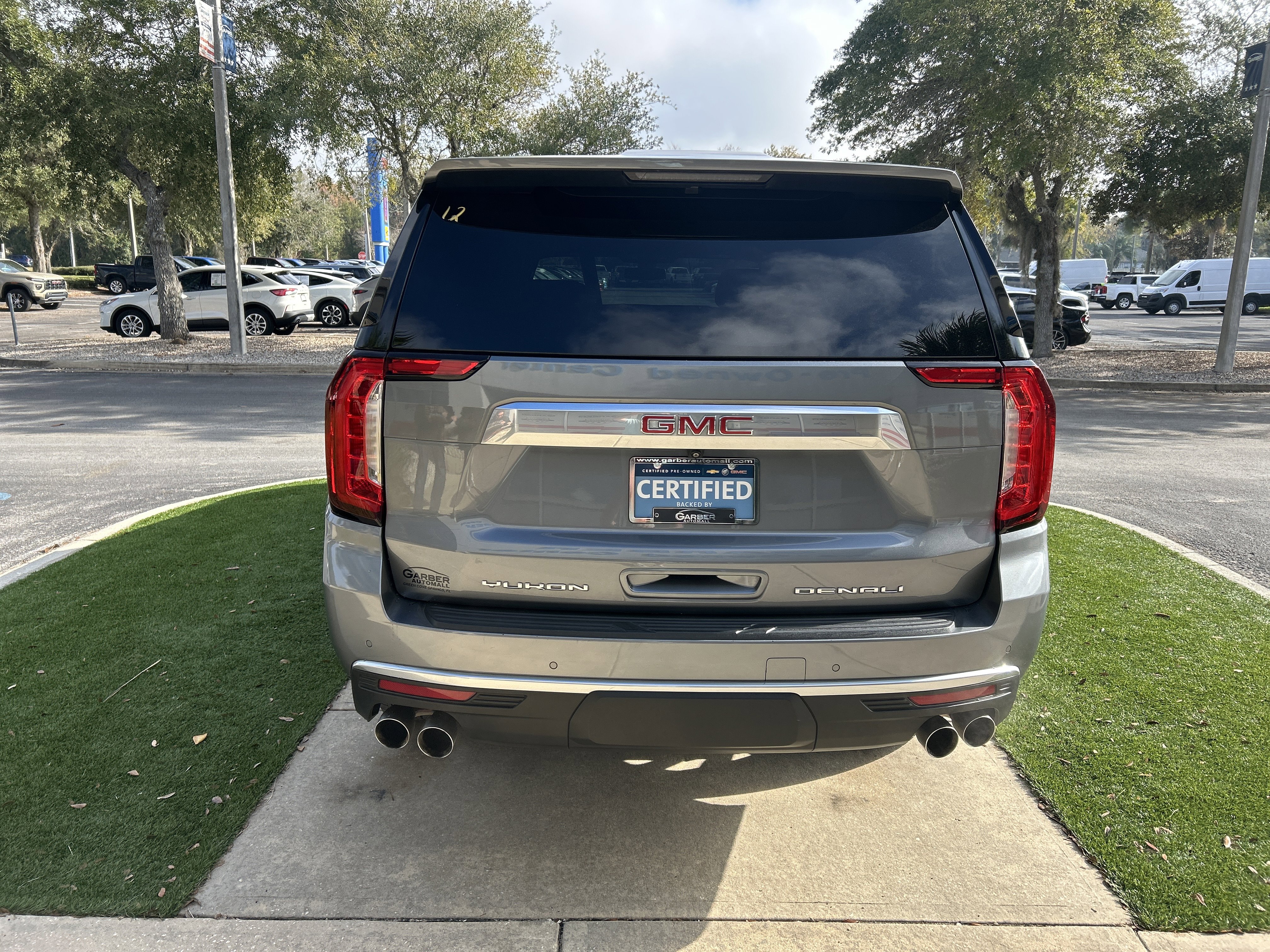 Certified 2022 GMC Yukon XL Denali image 6