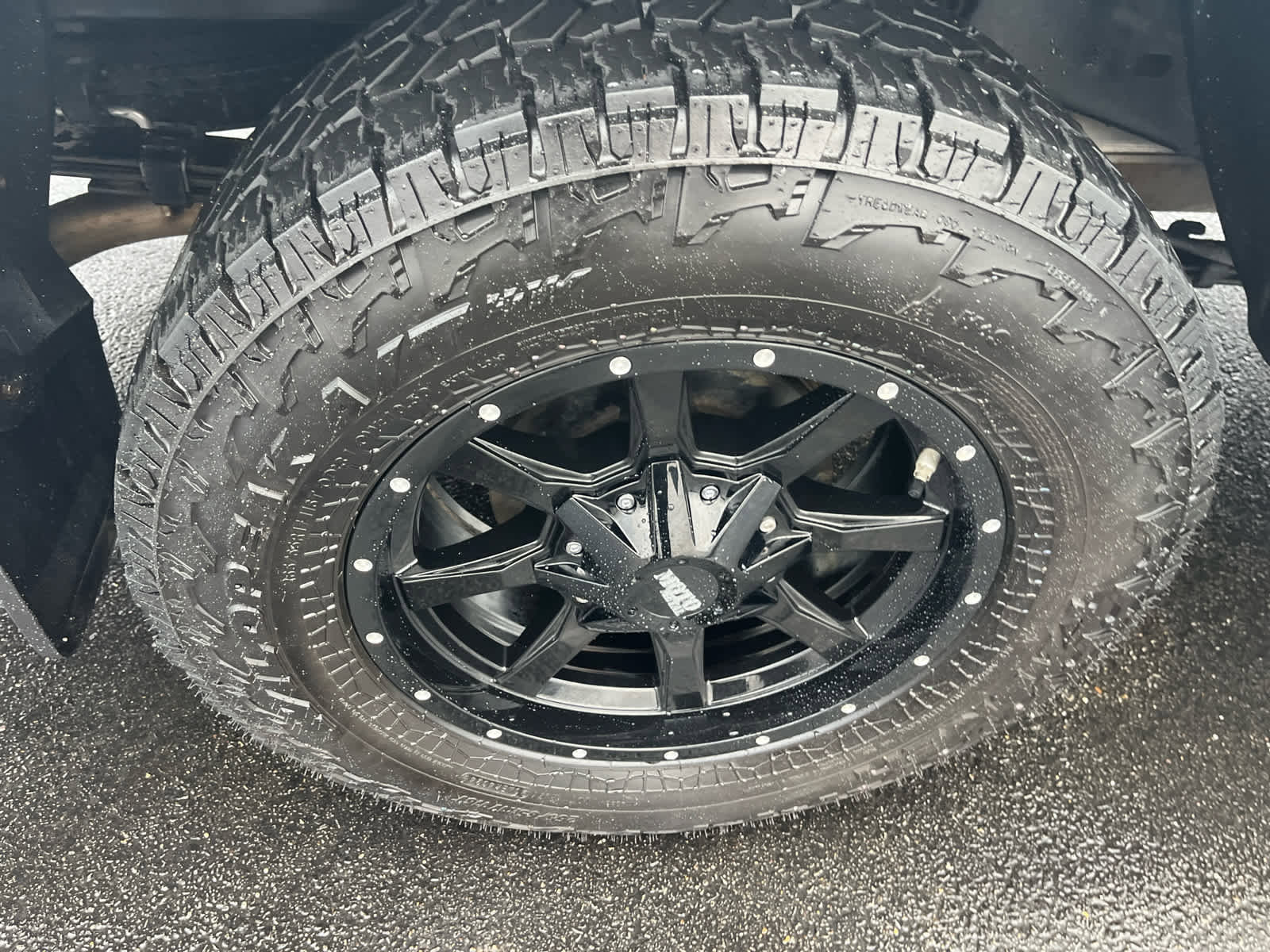 Used 2020 Toyota Tacoma Limited image 14