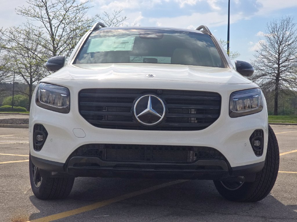 New 2026 Mercedes-Benz GLB 250 4MATIC image 11