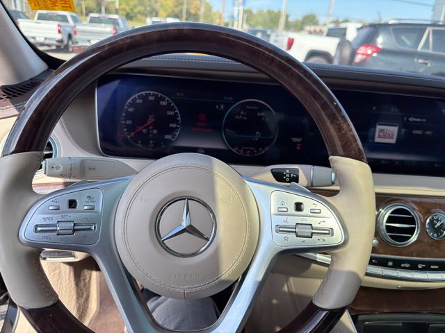 Used 2018 Mercedes-Benz S 560 4MATIC Sedan image 5