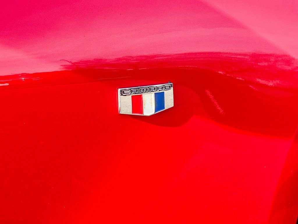 Used 2019 Chevrolet Camaro SS image 11