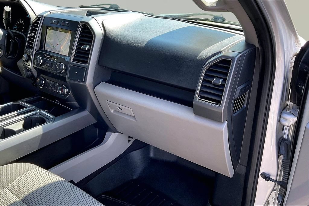 Used 2019 Ford F150 XLT w/ Equipment Group 302A Luxury AWD/4WD image 30