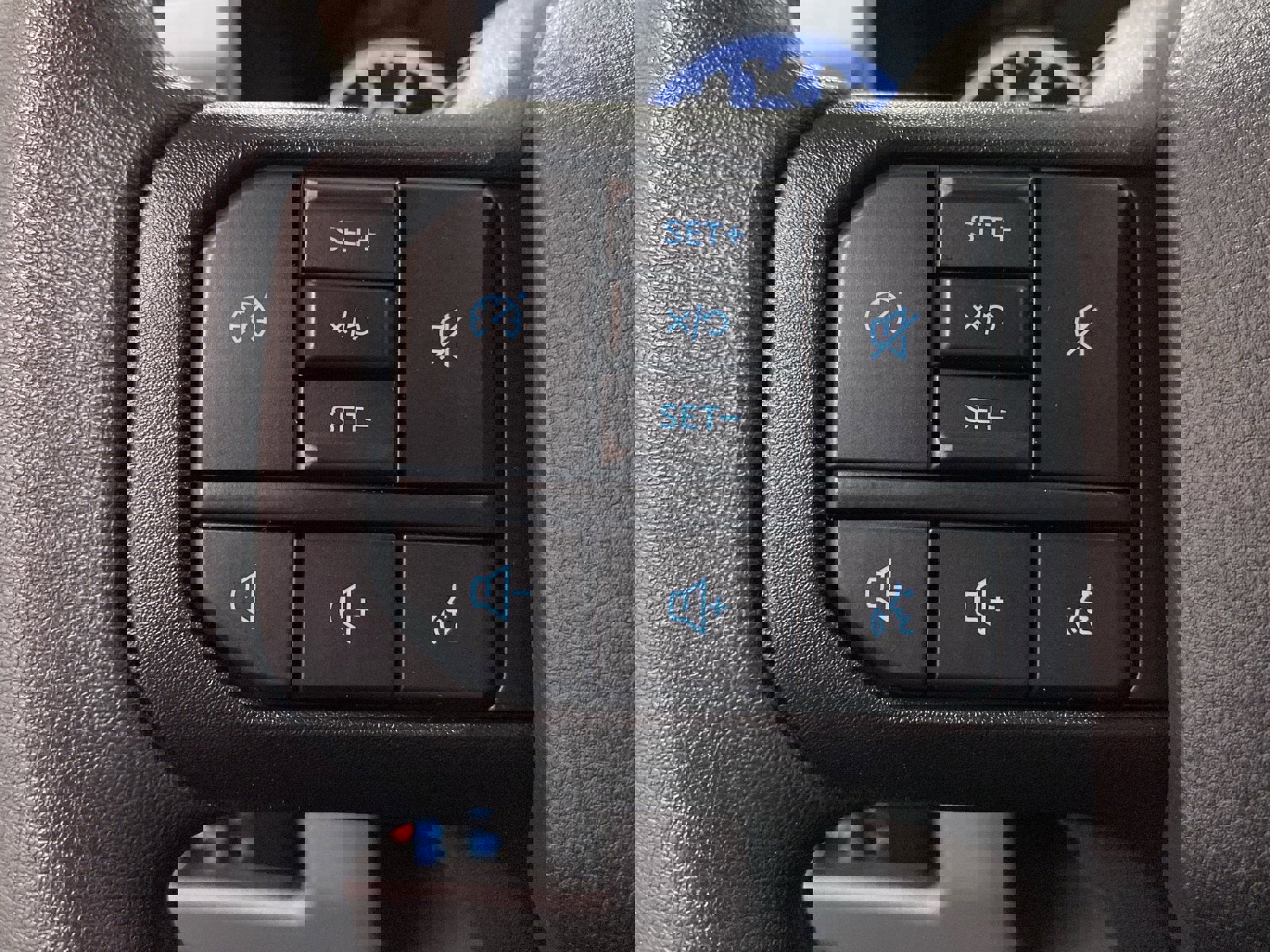 New 2025 Ford F350 XLT w/ FX4 Off-Road Package image 14