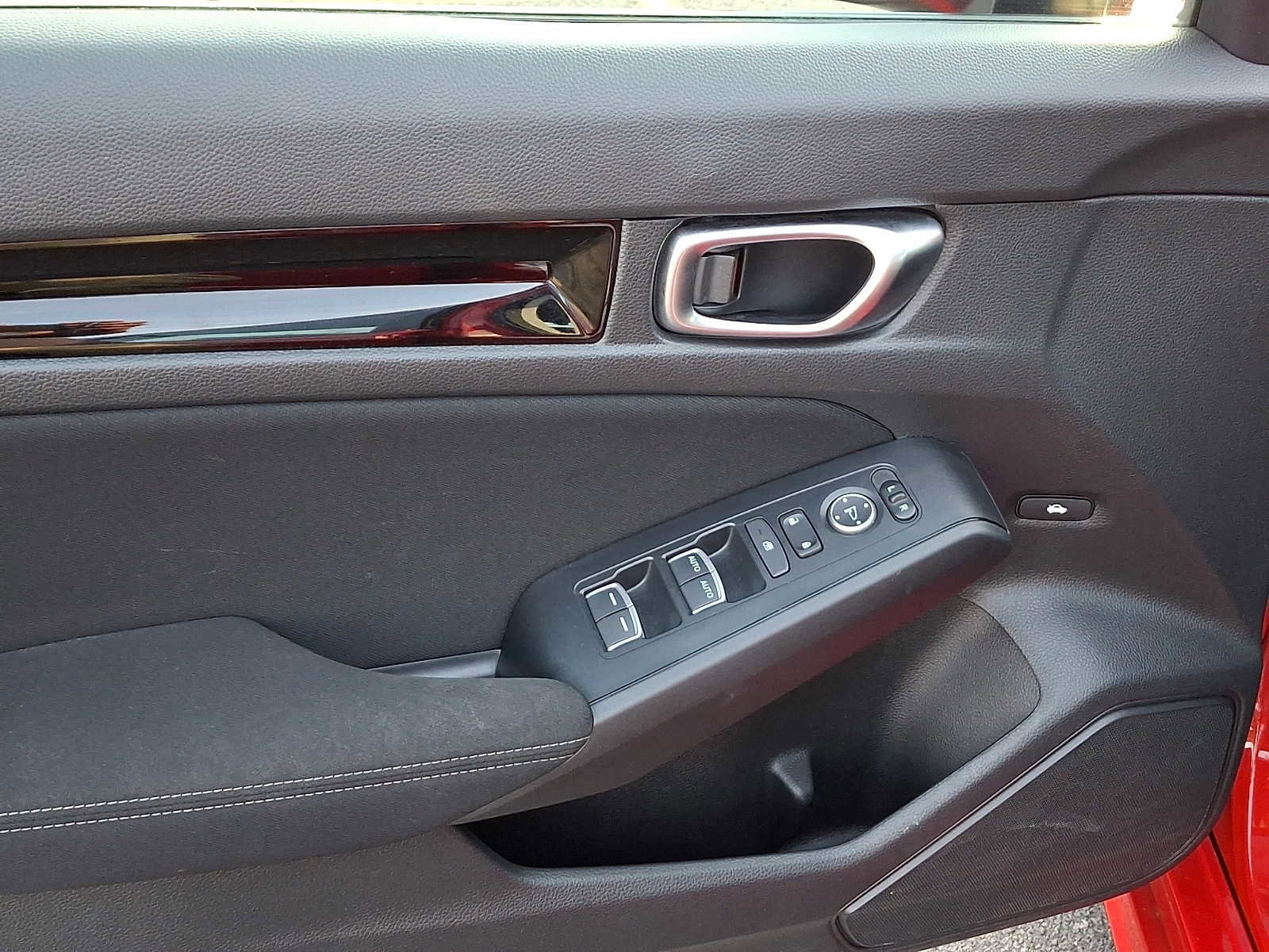 Used 2023 Honda Civic EX image 12