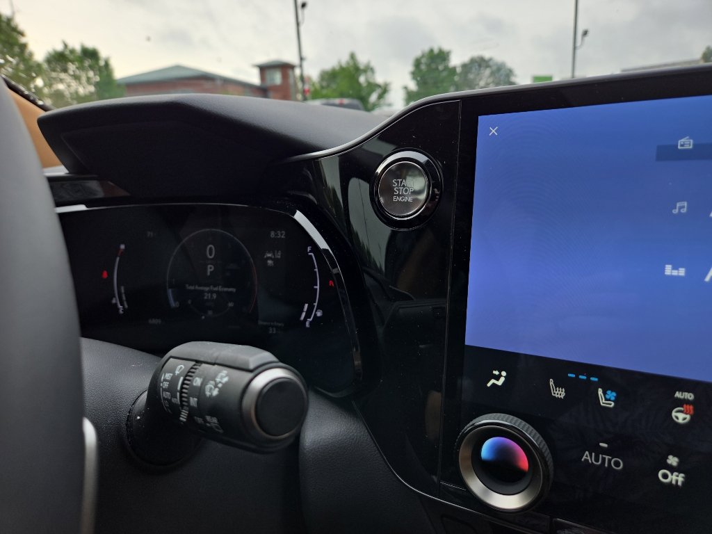 Used 2025 Lexus NX 350 AWD w/ Accessory Package (2T) image 29