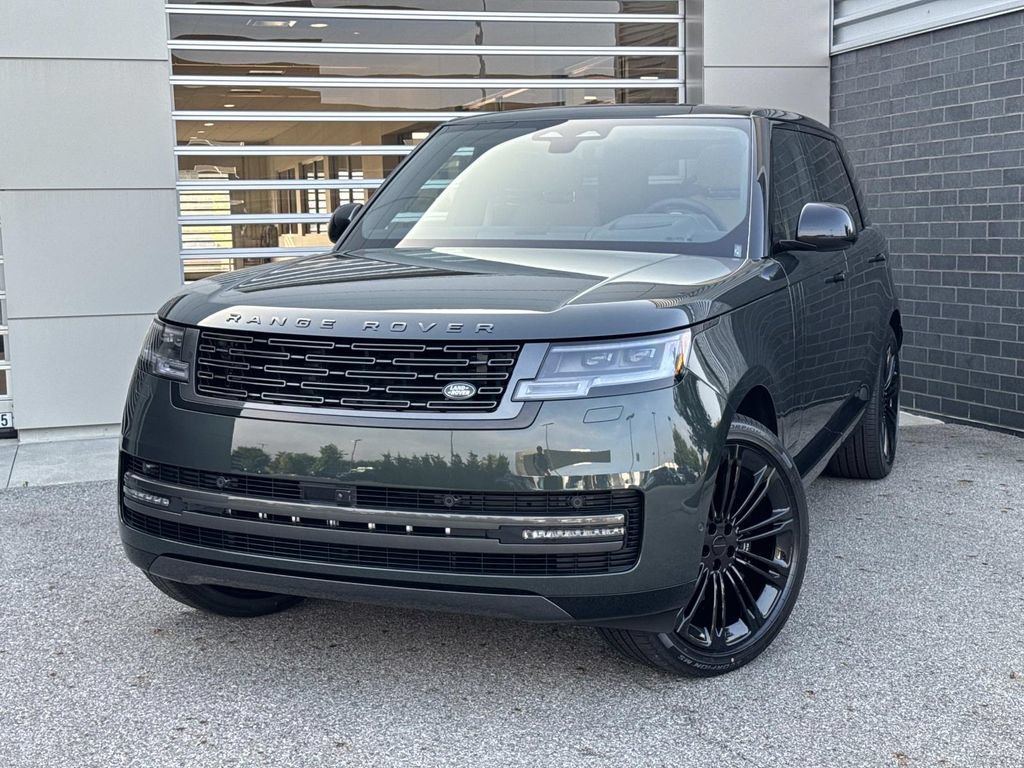 New 2026 Land Rover Range Rover Long Wheelbase SE AWD/4WD image 1