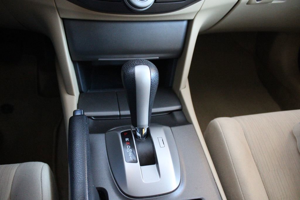 Used 2012 Honda Accord LX image 32