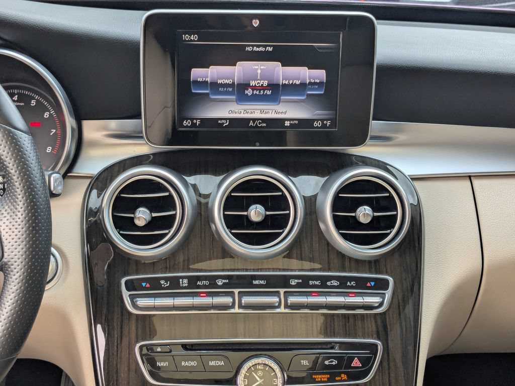Used 2017 Mercedes-Benz C 300 4MATIC Sedan image 5