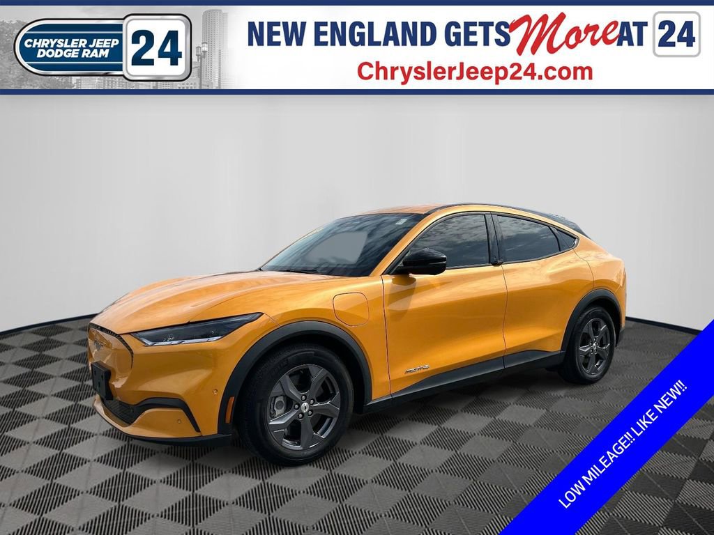 Used 2023 Ford Mustang Mach-E Select image 1