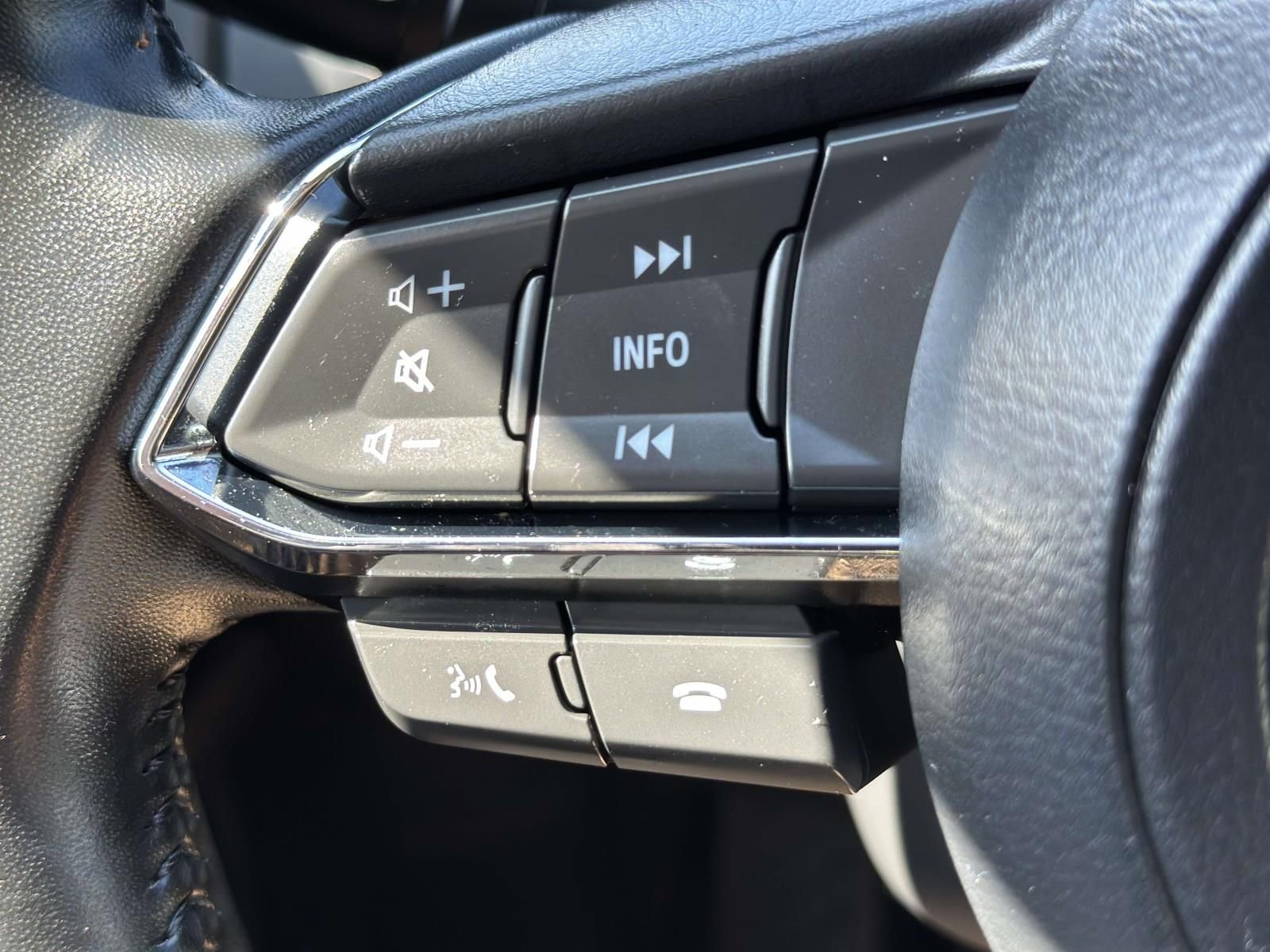 Used 2023 MAZDA CX-9 Touring AWD/4WD image 14