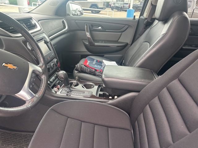 Used 2017 Chevrolet Traverse Premier image 13