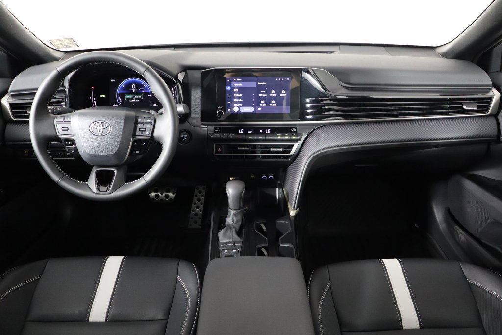Used 2026 Toyota Camry SE w/ Convenience Package FWD image 13