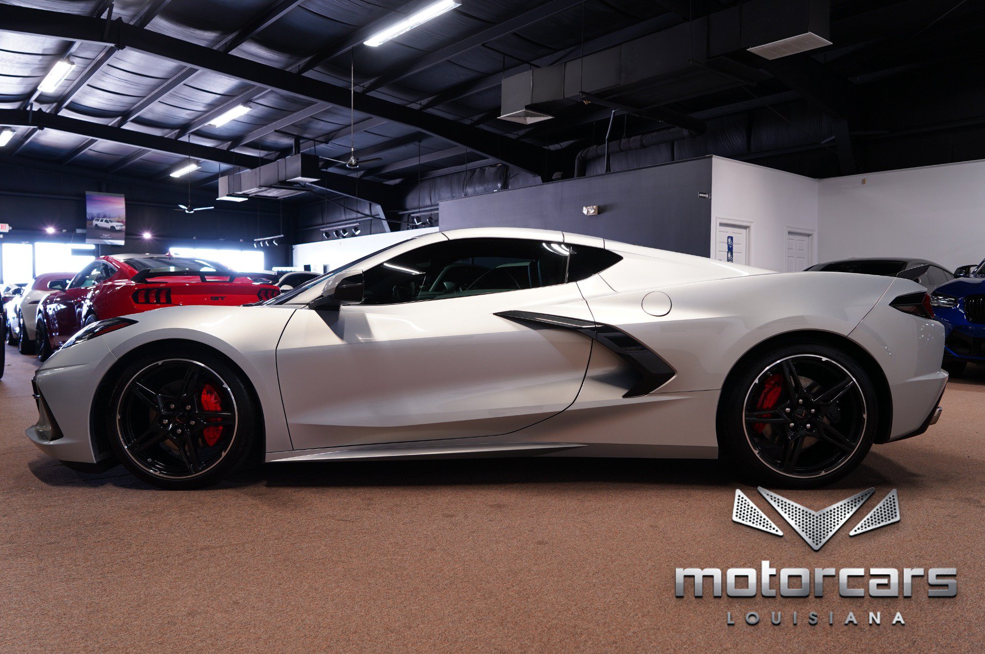 Used 2022 Chevrolet Corvette Stingray Coupe w/ 1LT RWD image 4