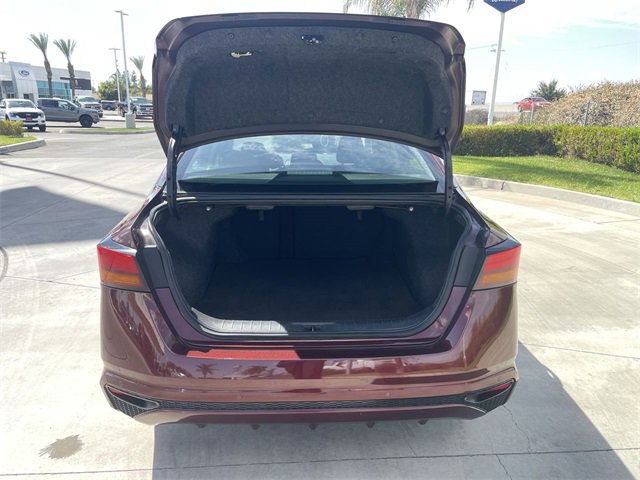 Used 2023 Nissan Altima 2.5 SV image 24