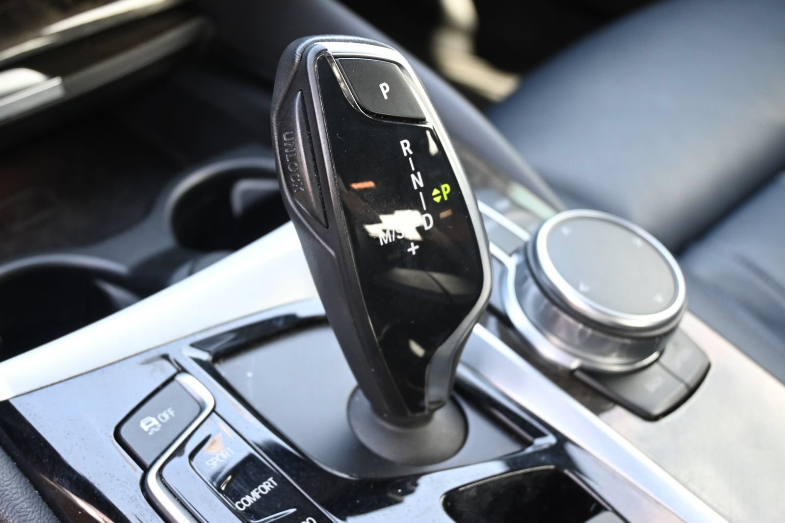 Used 2017 BMW 540i RWD image 14