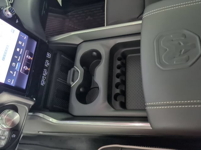 New 2026 RAM 1500 Laramie AWD/4WD image 20