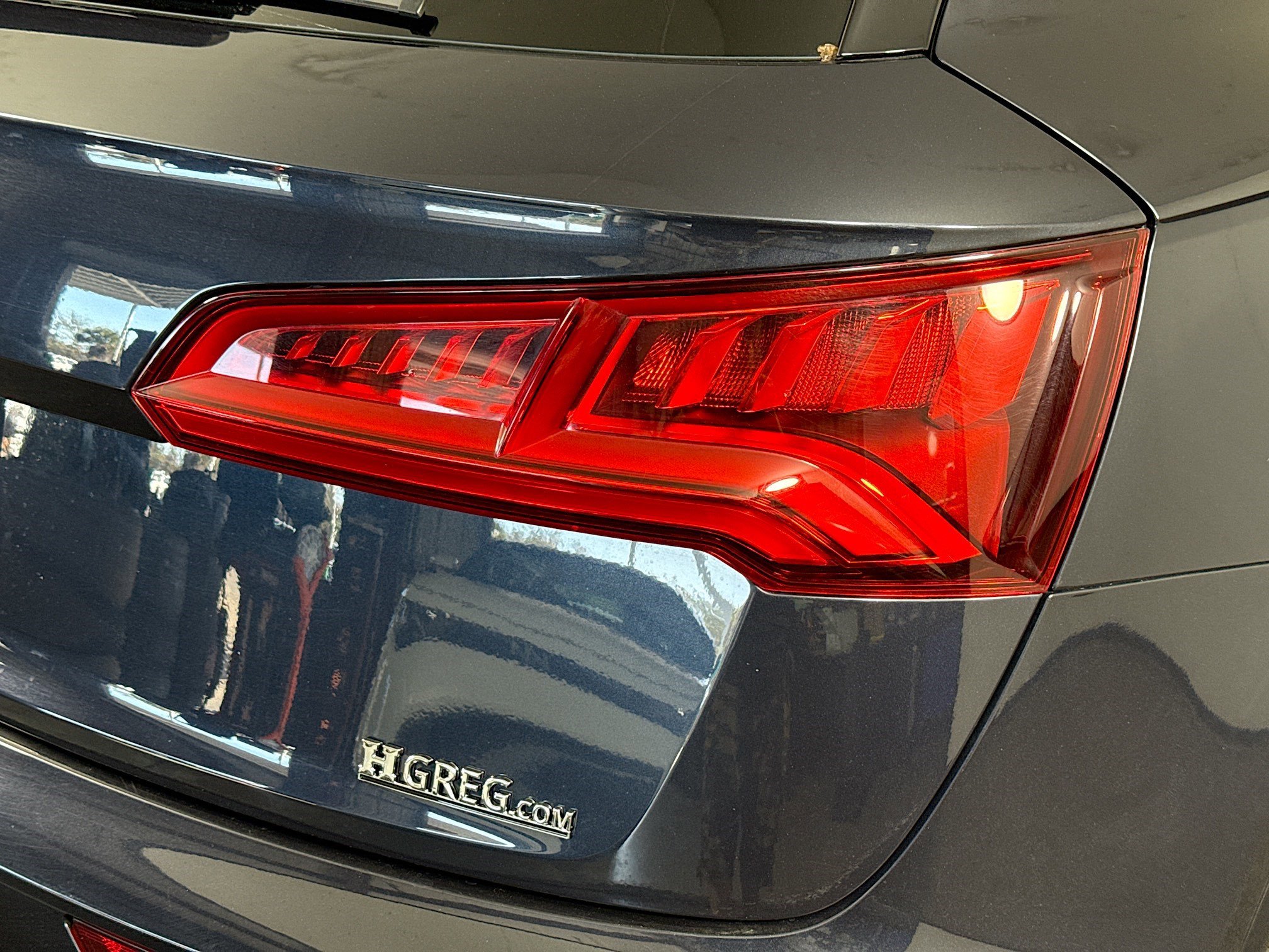 Used 2020 Audi SQ5 Premium Plus w/ Premium Plus Package image 34