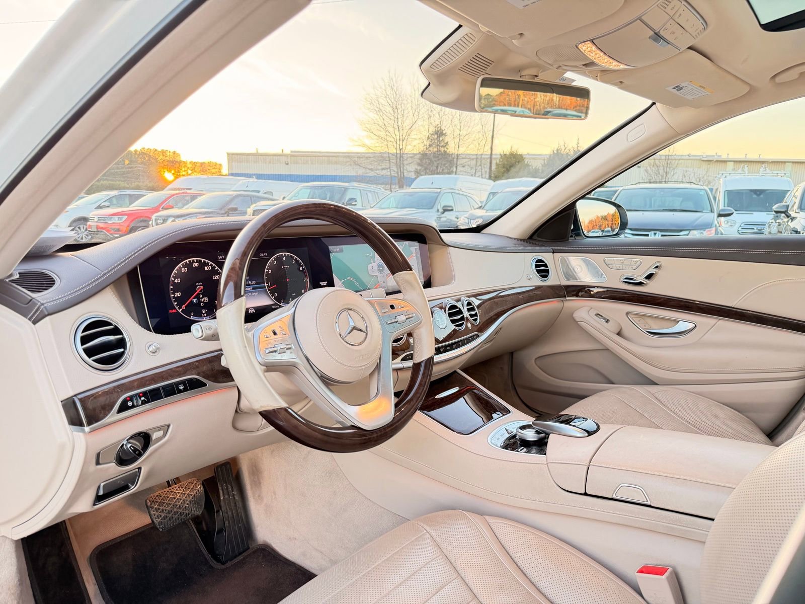 Used 2018 Mercedes-Benz S 560 4MATIC Sedan image 13