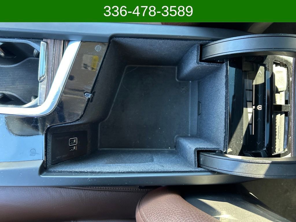 Used 2020 Volvo XC60 T5 Inscription image 24