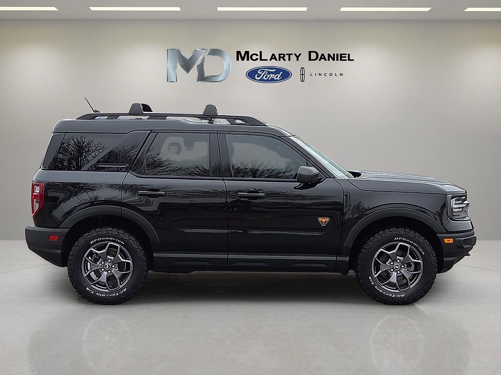 Certified 2024 Ford Bronco Sport Badlands image 6